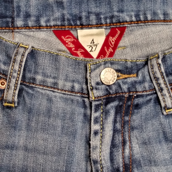 Lucky Brand Light Wash Denim Jeans Size 4 / 27 - Picture 4 of 8